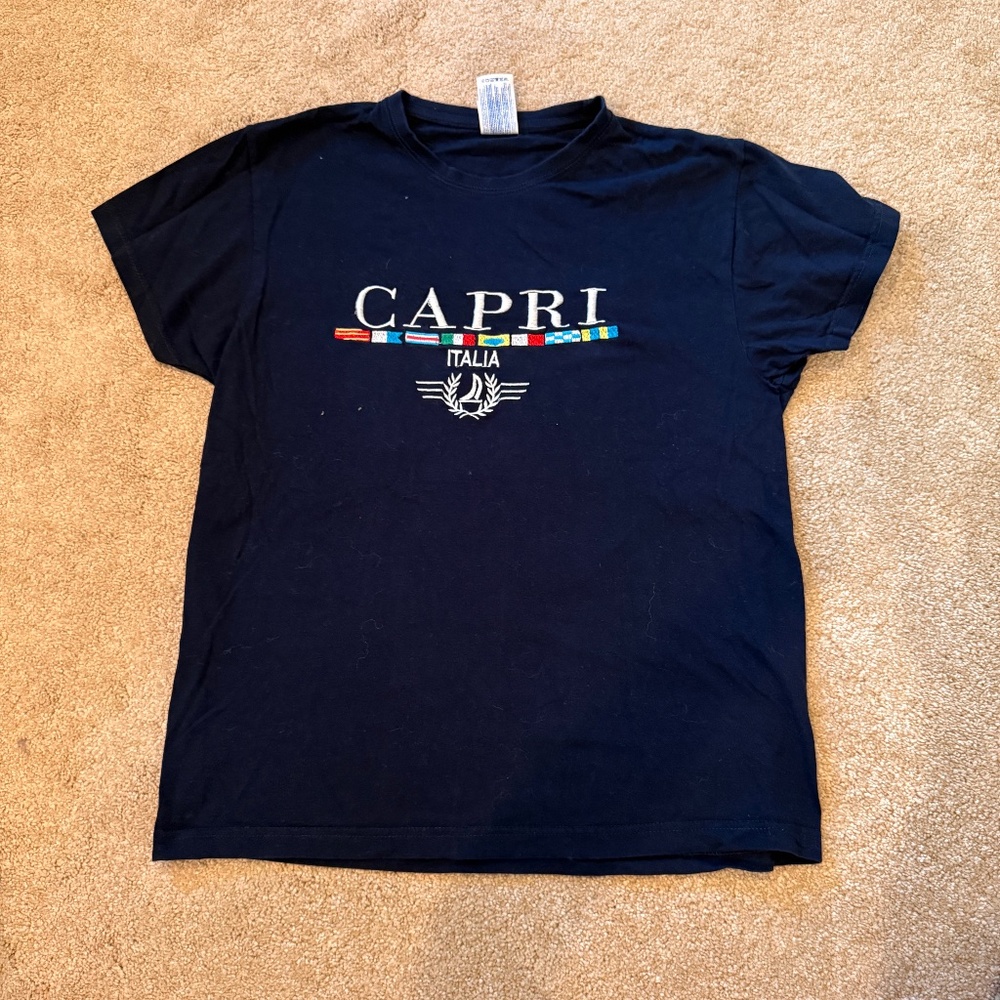 Womens size XS Capri Italy tshirt